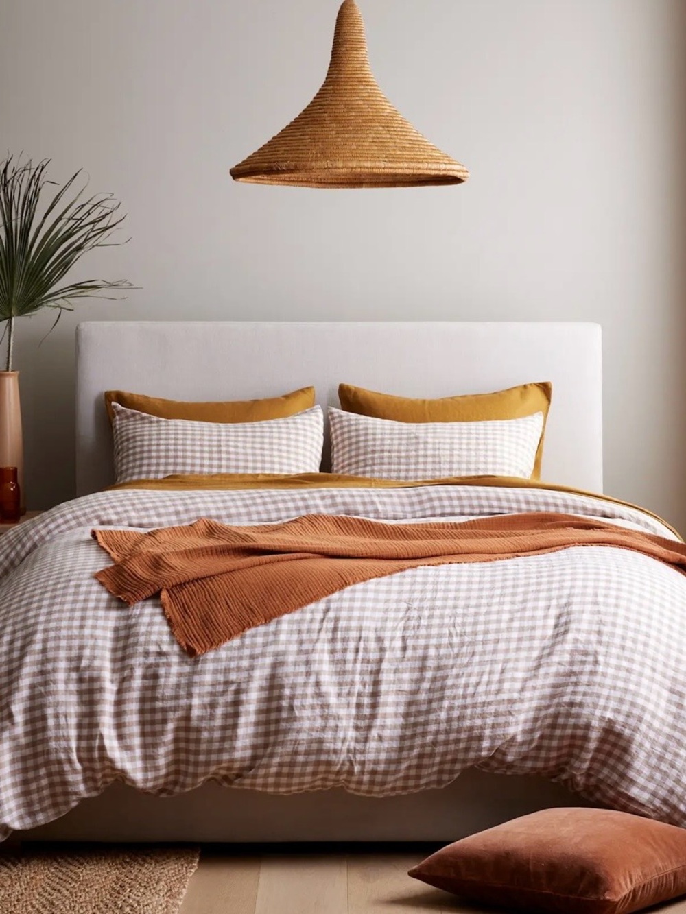 Quince European Linen 3 Piece Gingham Duvet Cover Set, King/Cal (Cafe/White)
